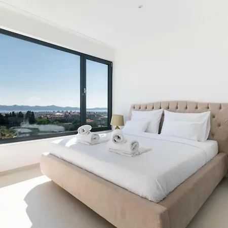 Villa Aurum *
